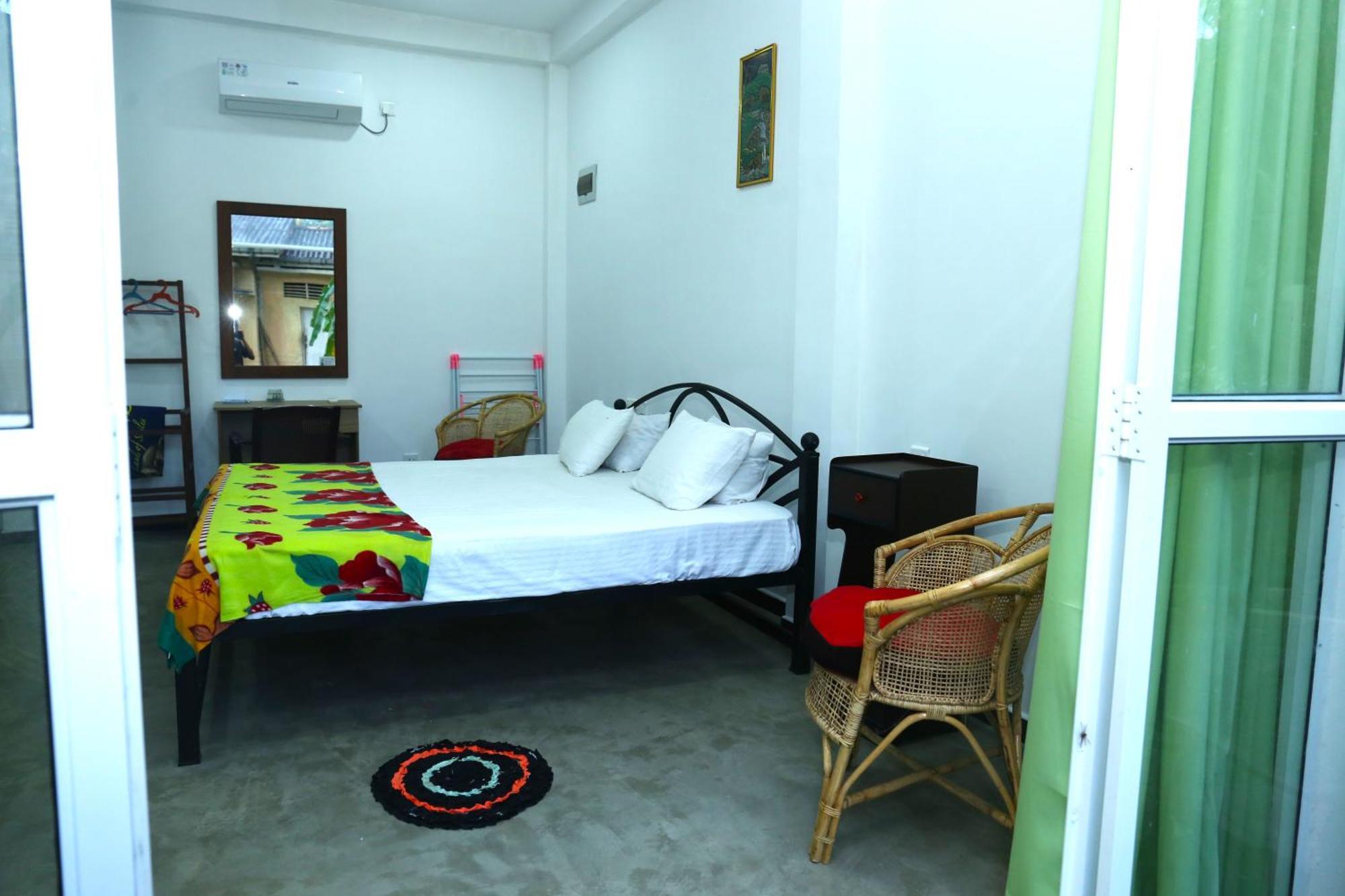 Sandy Palms Guesthouse Hikkaduwa Esterno foto