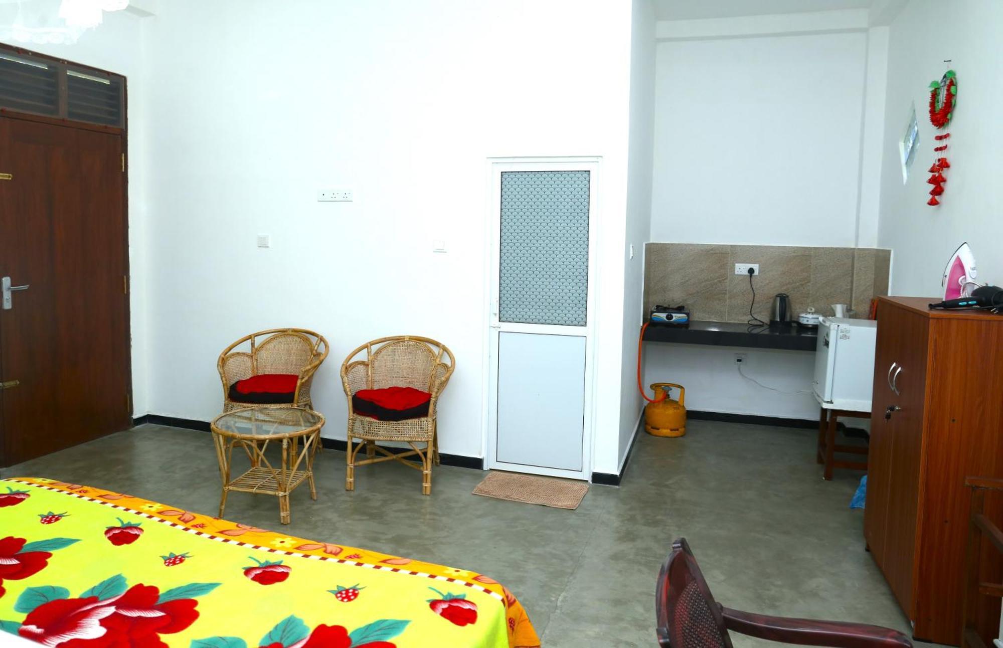 Sandy Palms Guesthouse Hikkaduwa Esterno foto