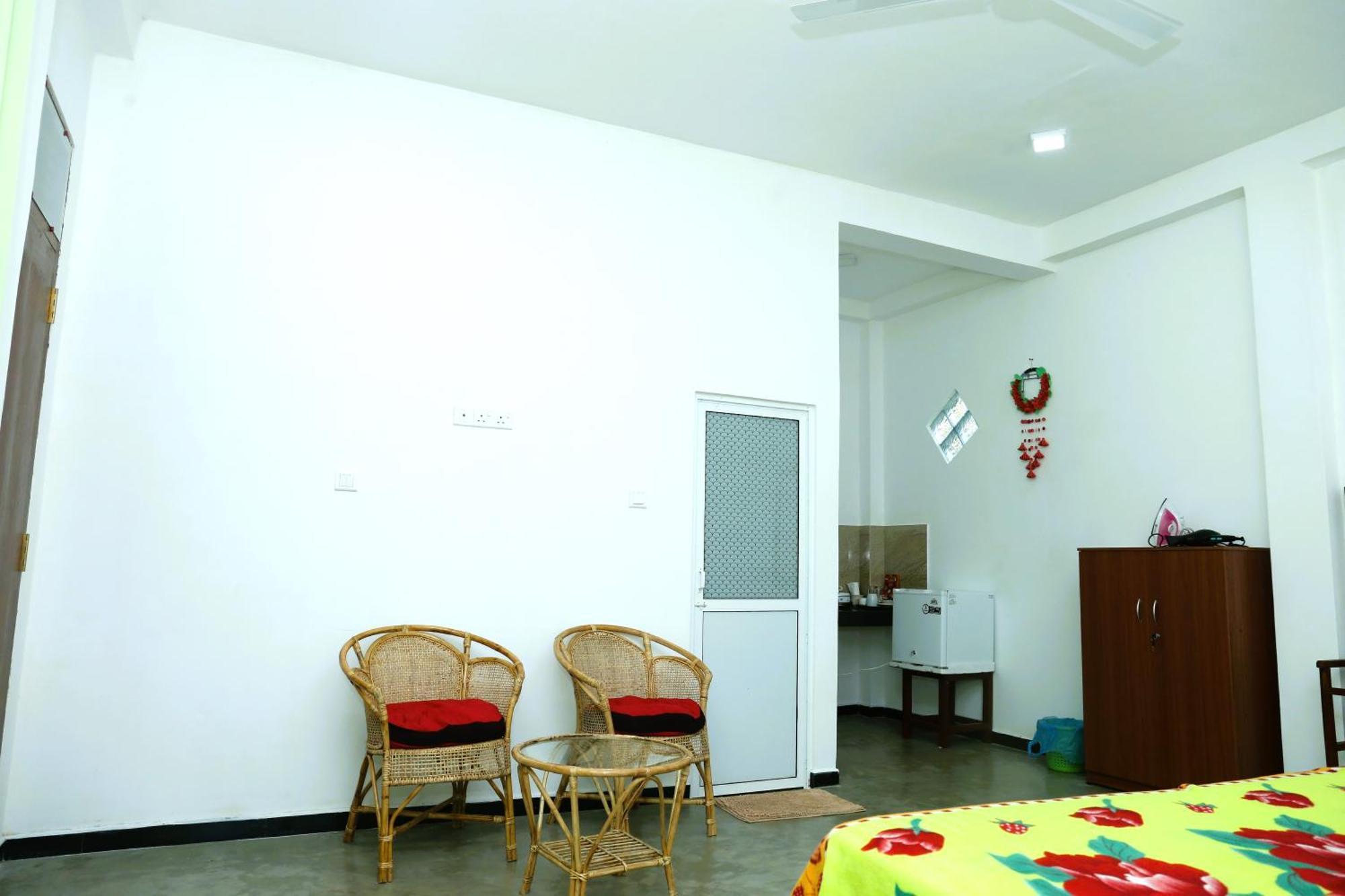 Sandy Palms Guesthouse Hikkaduwa Esterno foto